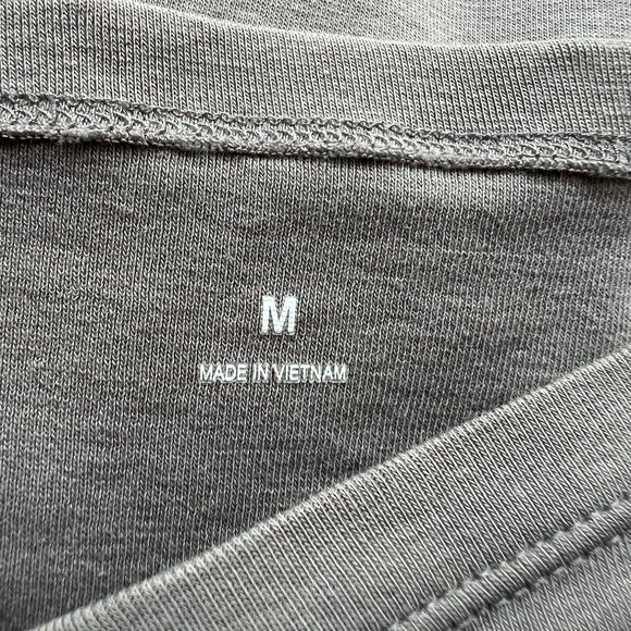 Boat neck 3/4 sleeve taupee t-shirt - Picture 3 of 4